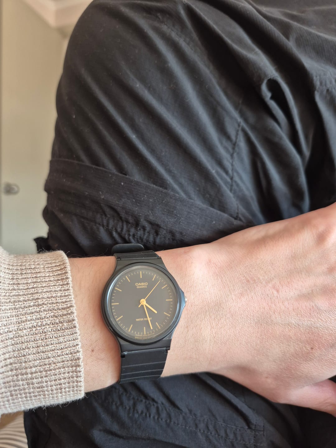 Customer photo review of Reloj Casio Vintage MQ-24-1ELDF Negro Flat