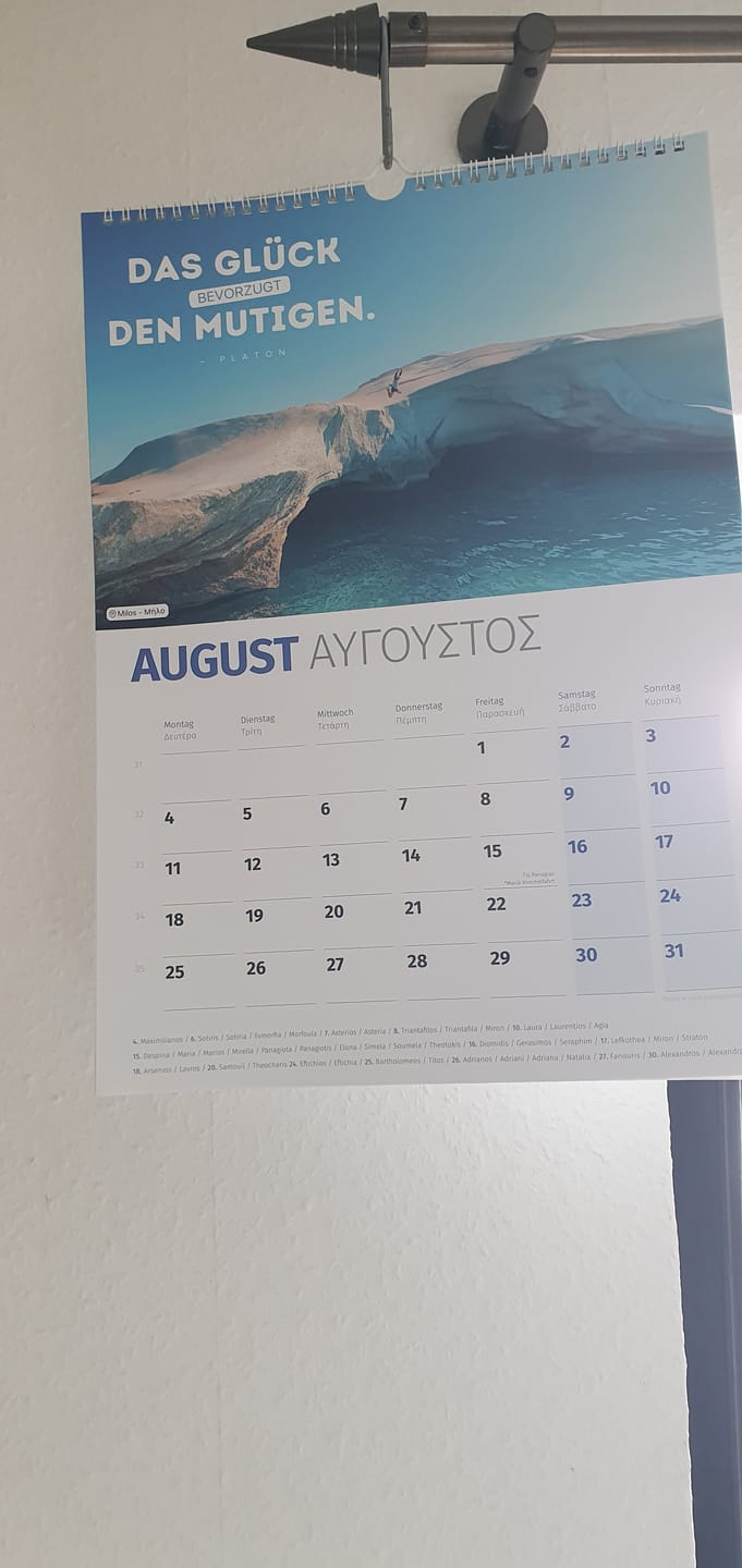 Customer photo review of DU BIST GRIECHE Kalender 2025