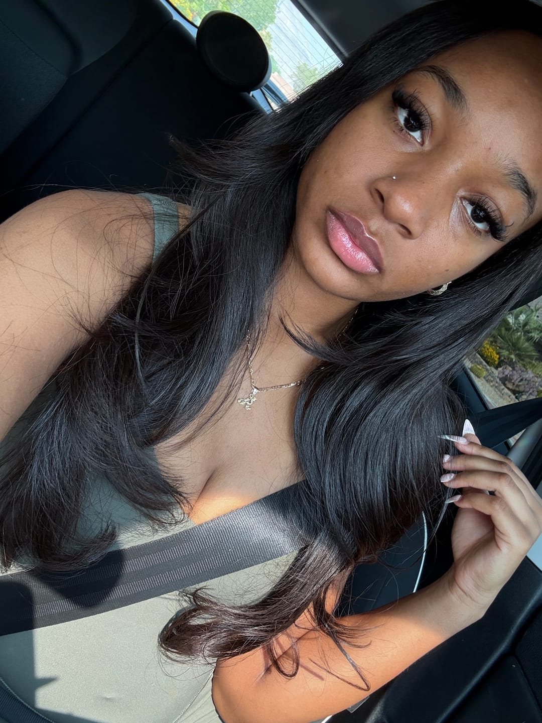 Customer photo review of Mink Brazilian Bundle