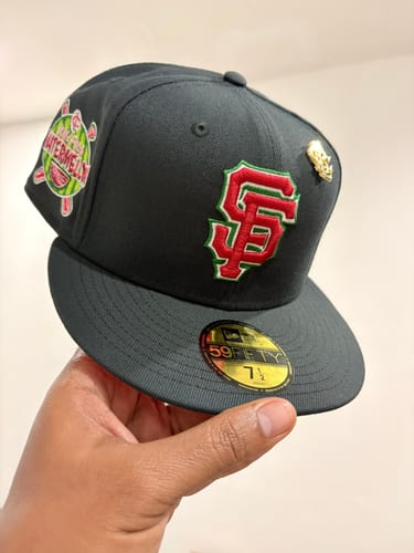 Customer photo review of 59FIFTY Big League Chew X San Francisco Giants Black Fitted