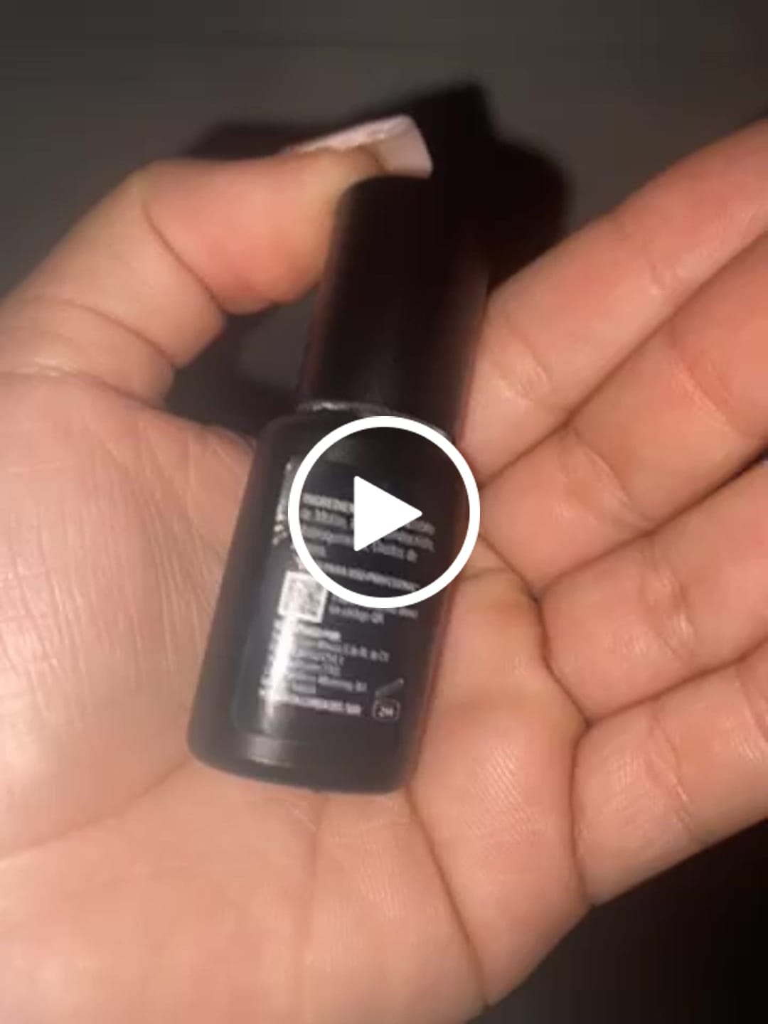 Customer video review of Glue Black
