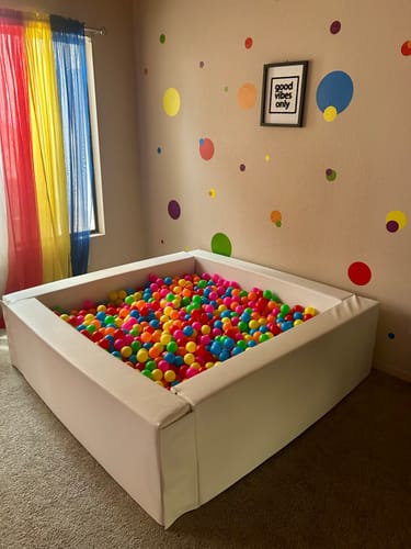 Customer photo review of Soft Play - Ball Pit  ( 5' x 5' x 18")