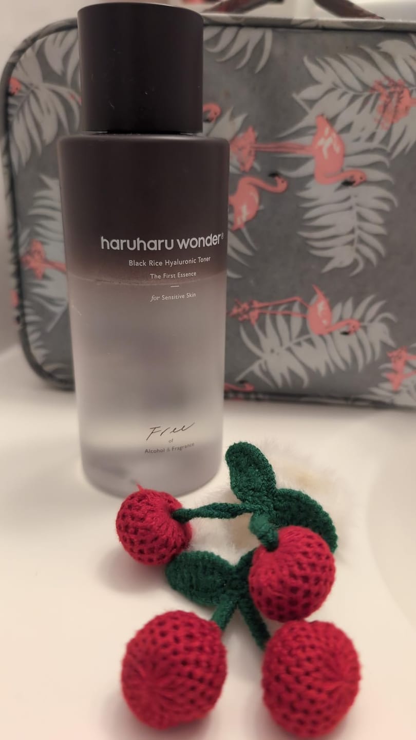 Customer photo review of BLACK RICE hyaluronic toner / free of alcohol & fragrance