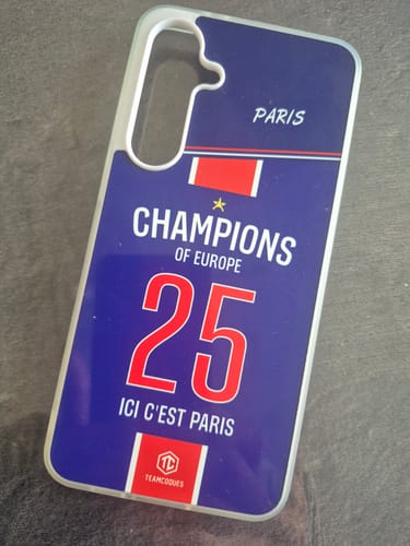 Customer photo review of Coque foot PARIS SG PSG COLLECTOR CHAMPIONS D'EUROPE CHAMPIONS LEAGUE 2025 - TEAMCOQUES
