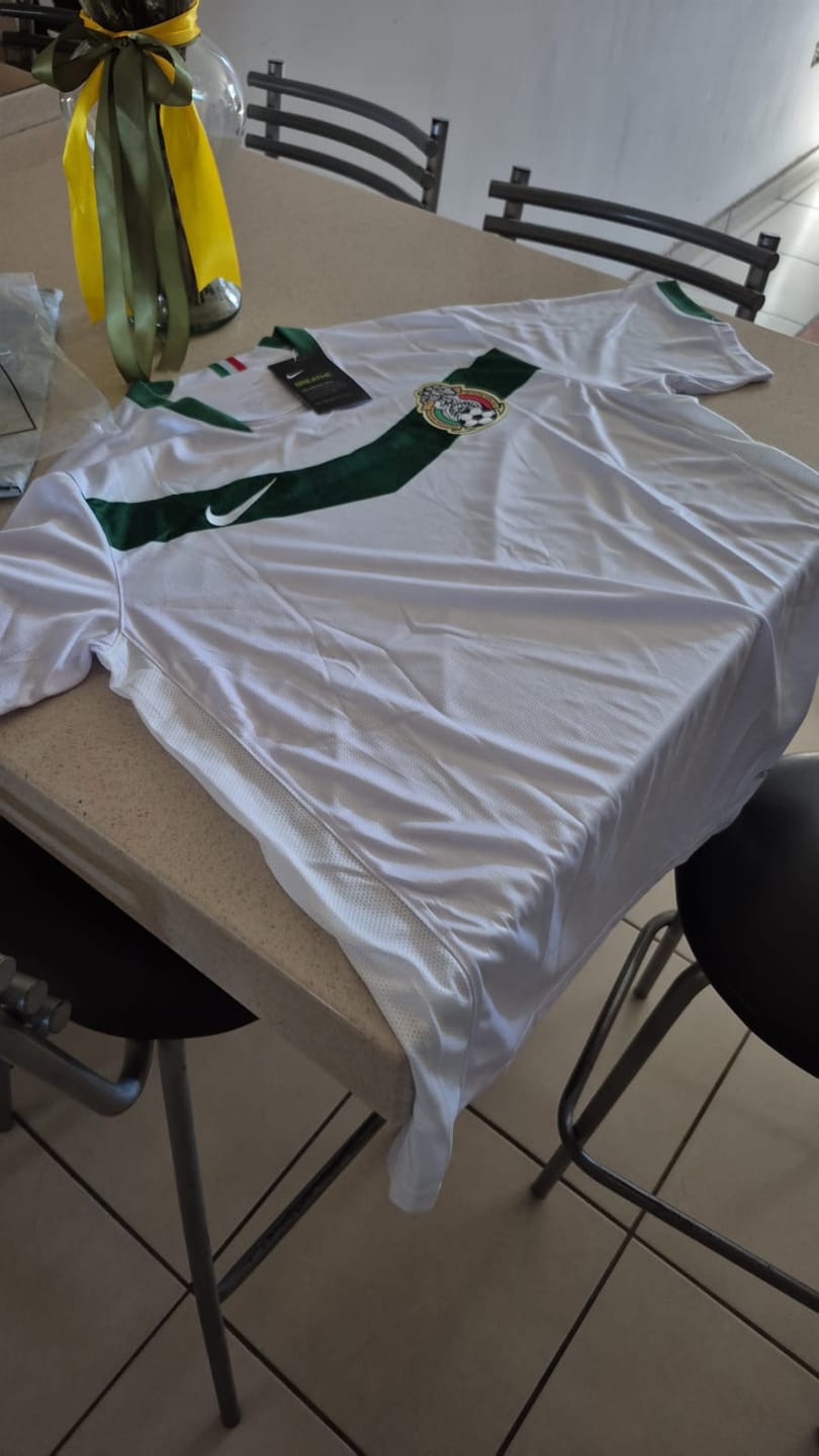 Customer photo review of Jersey México 2006 Visitante