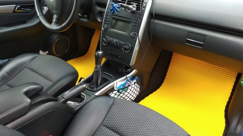 Customer photo review of Auto Fußmatten nach Maß - Vorne