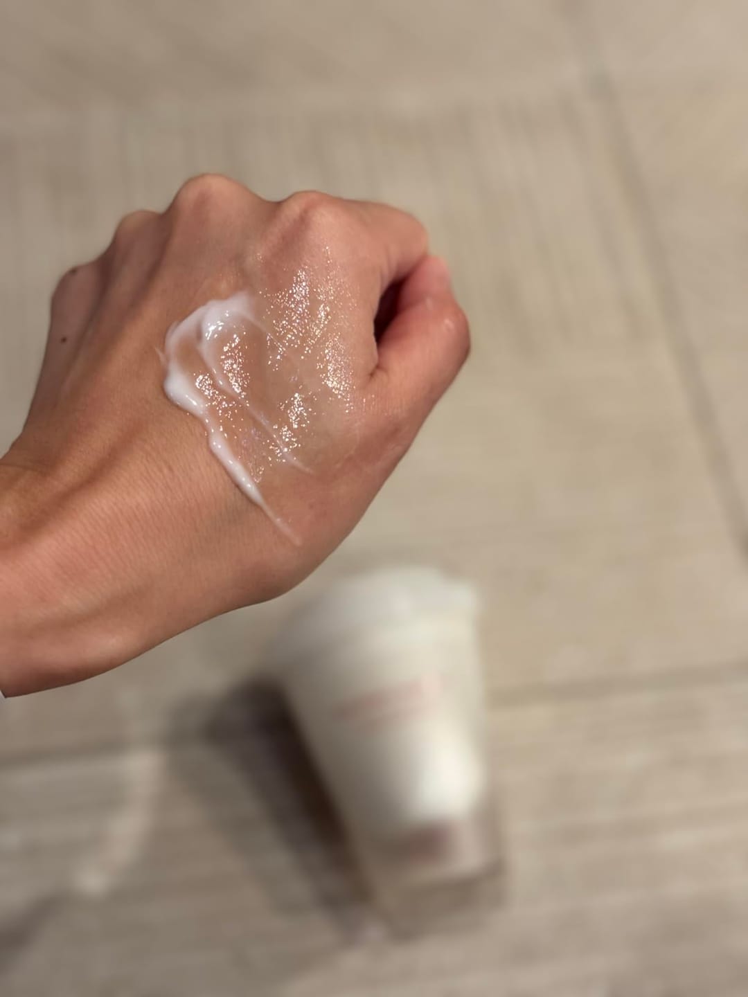 Customer photo review of CENTELLA 5% niacinamide radiance gel cream