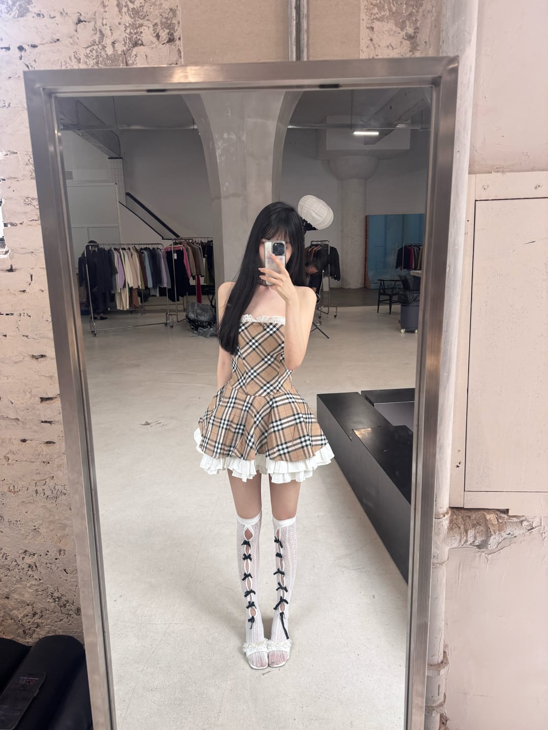 Customer photo review of Rase le sol Plaid Flared Dress with Layered Lace Hem