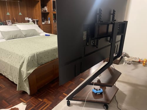 Customer photo review of Eiffel V2 FT88 TV Stand