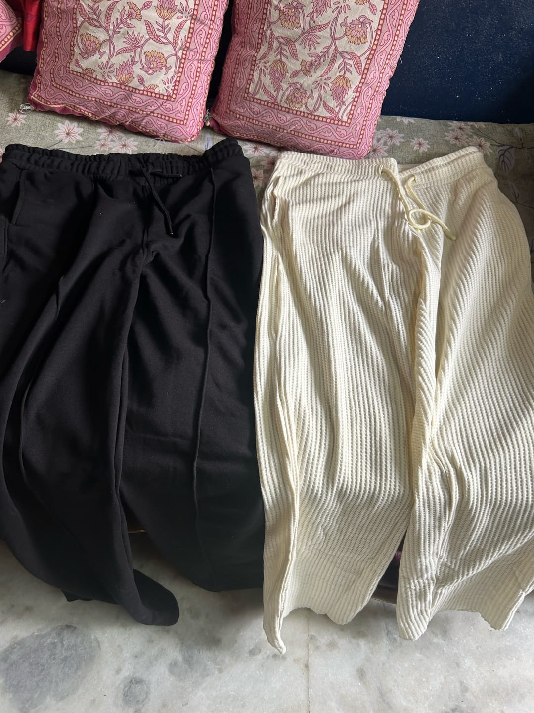 Customer photo review of Cream Waffle Baggy Fit Track Pant