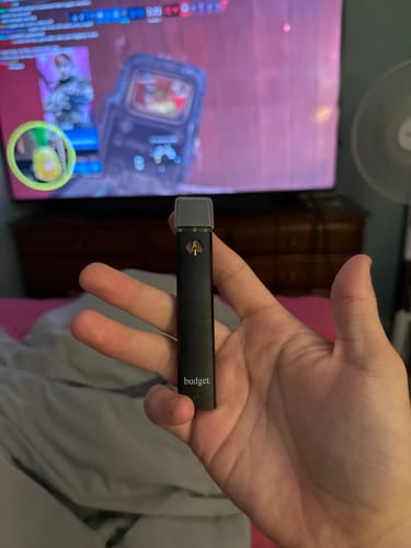 Customer photo review of 1 Gram HHC Vape Pen | Sweet Tsunami - Hybrid