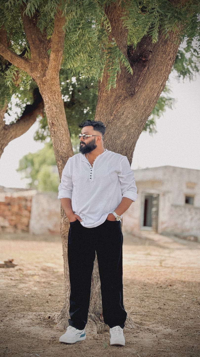 Customer photo review of White Textured Kurta Style Shirt