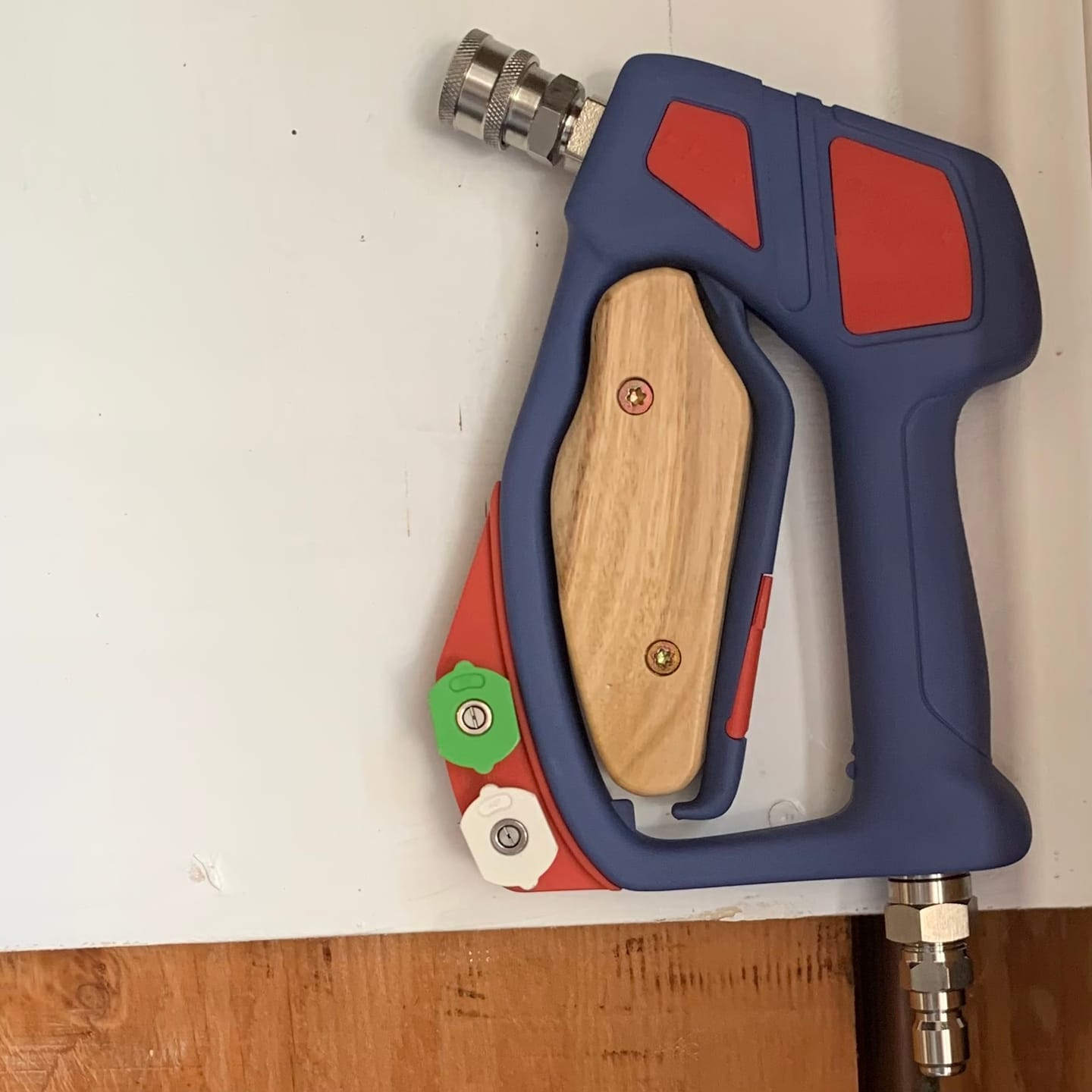 Customer photo review of Swivel Gun Pro
