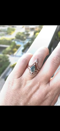 Customer photo review of Eliana Ring (Moss Agate)