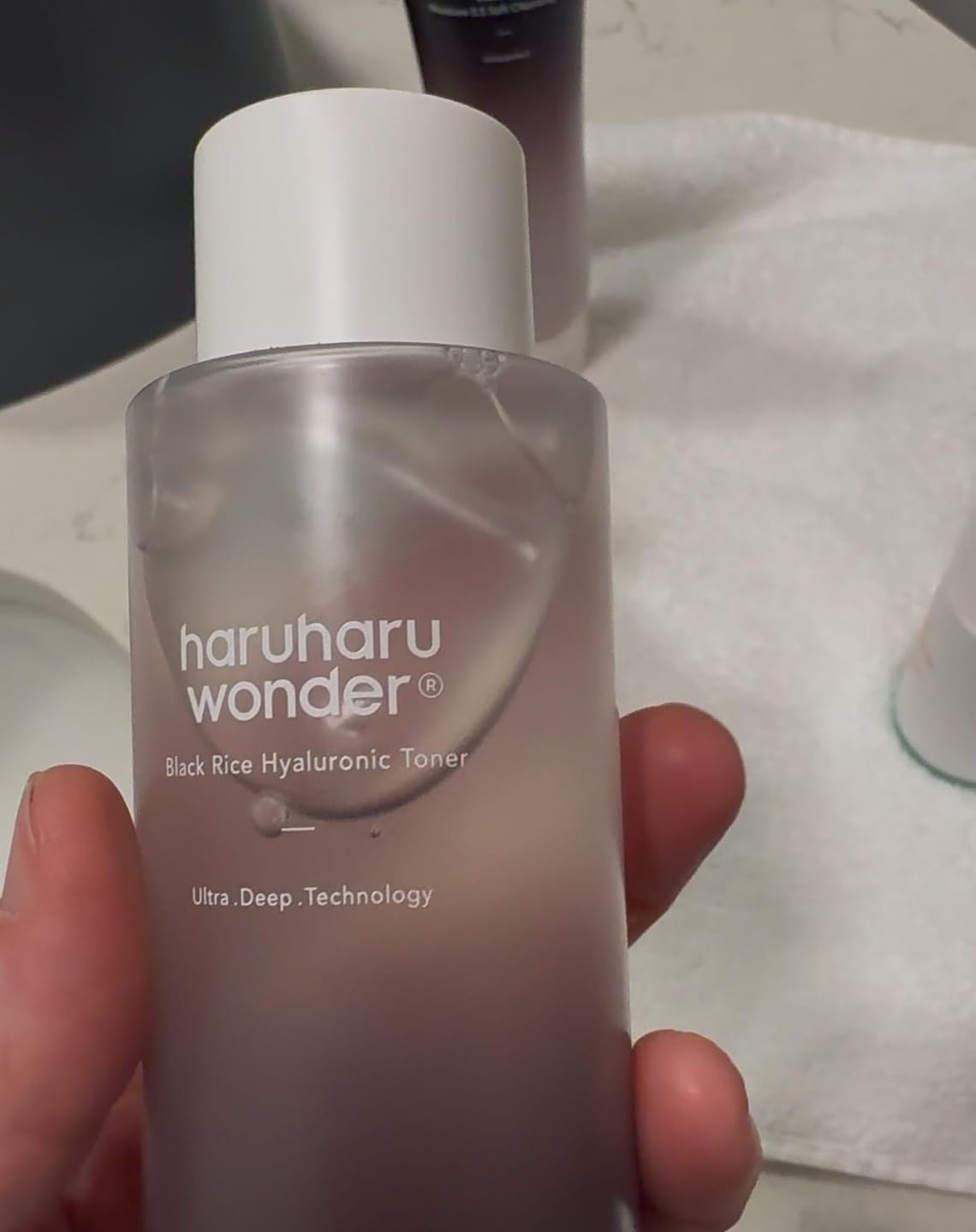 Customer photo review of BLACK RICE hyaluronic toner / free of alcohol & fragrance
