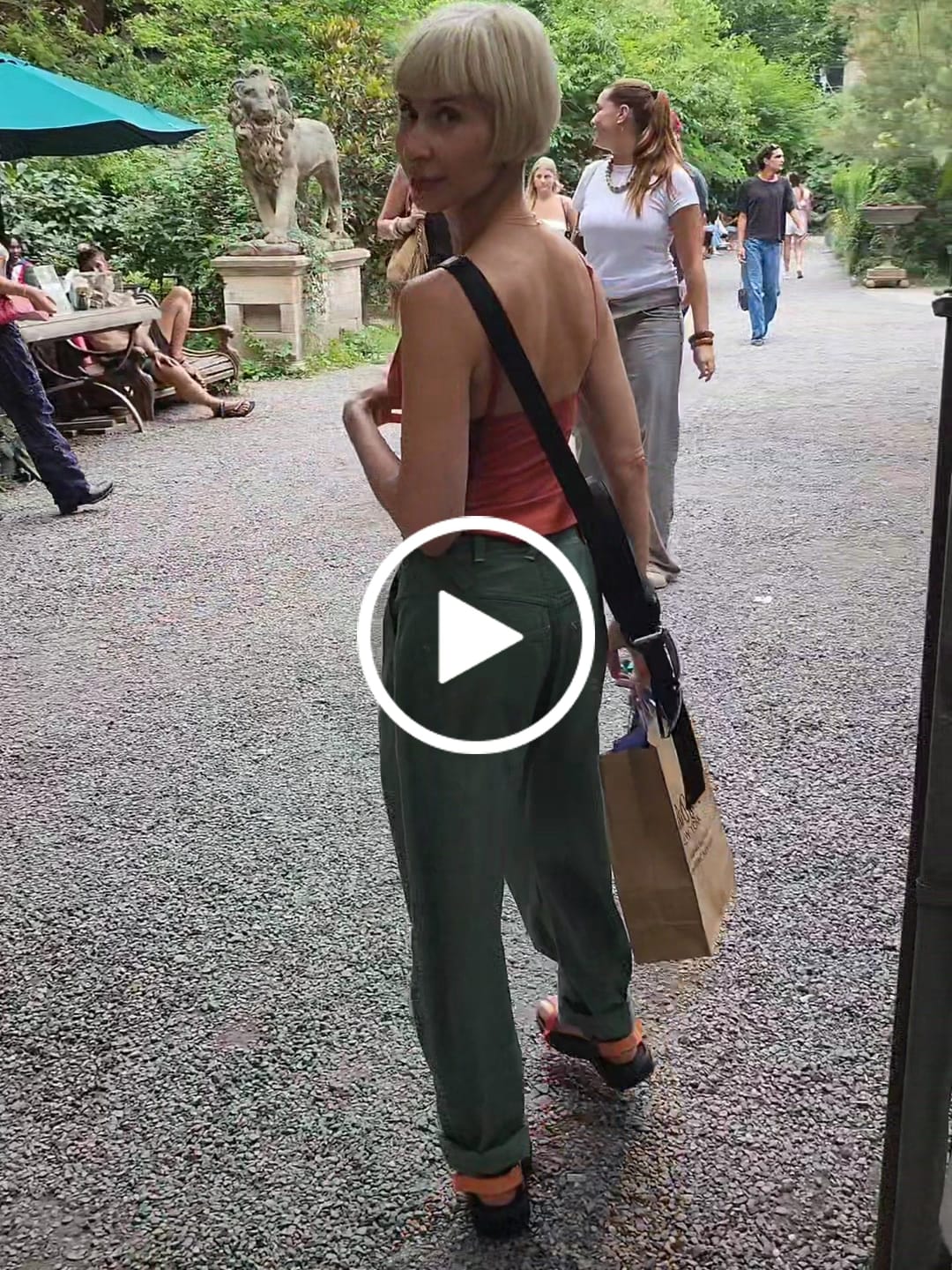 Customer video review of 021 Trousers • Laurel