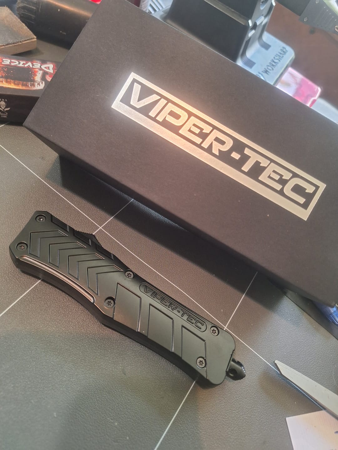 Customer photo review of 40% OFF VF-1 Black  D/A OTF (Multiple Blade Styles Available)