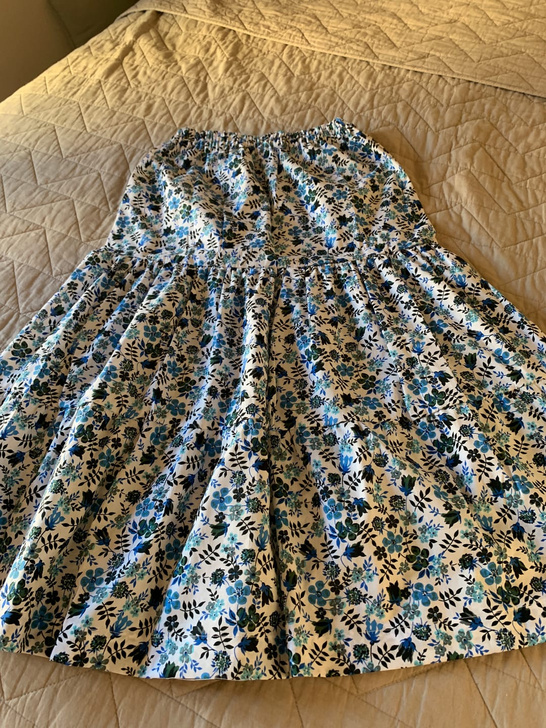 Customer photo review of Delicate Flowers and Leaves Cotton Poplin Fabric