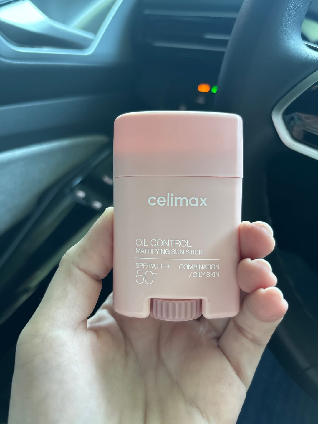 Customer photo review of [celimax] OIL CONTROL MATTIFYING SUN STICK 19g