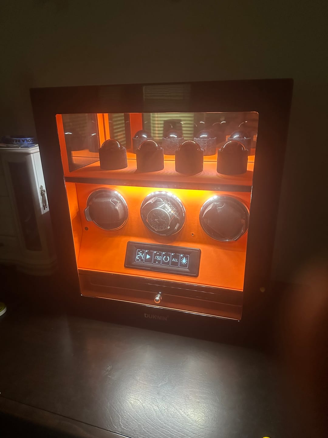 Customer photo review of Patented Design Watch Winders with Watch Holder Fingerprint Lock Ultra Quiet Motor