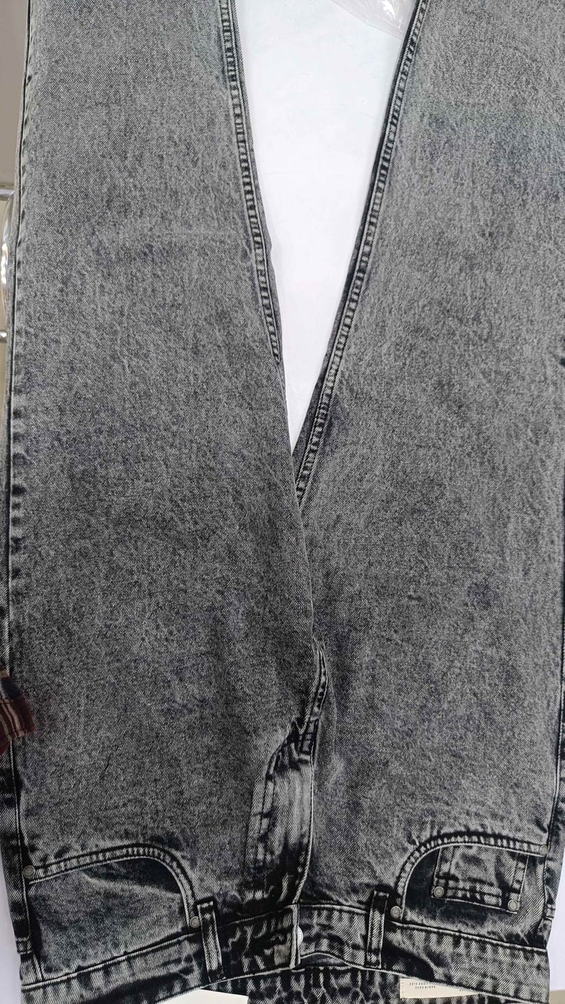 Customer photo review of Dark Grey Baggy fit Denim Jeans