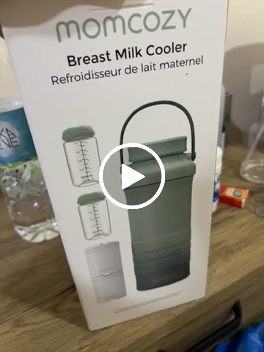 Customer video review of Momcozy Portable Breast Milk Cooler for Outdoor (22oz/650ml)