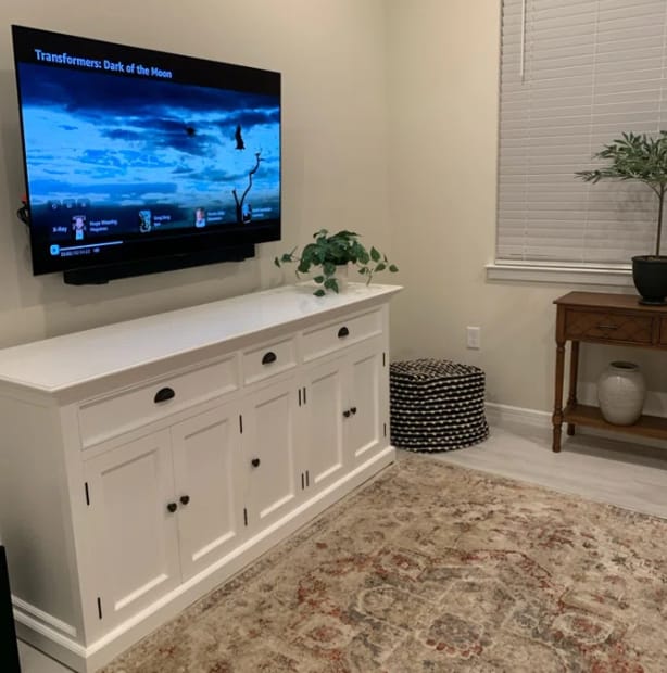 Customer photo review of Buffet with 3 Drawers and 5 Doors