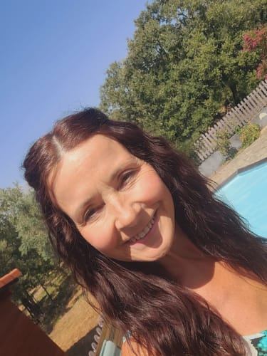 Customer photo review of Instant Dye Shampoo