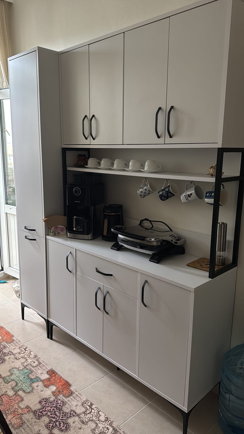 Customer photo review of Rani JE134 Çok Amaçlı Dolap 10 Kapaklı 1 Çekmeceli Kiler Mutfak Dolabı Beyaz
