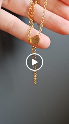 Customer video review of Necklace: Little Heart