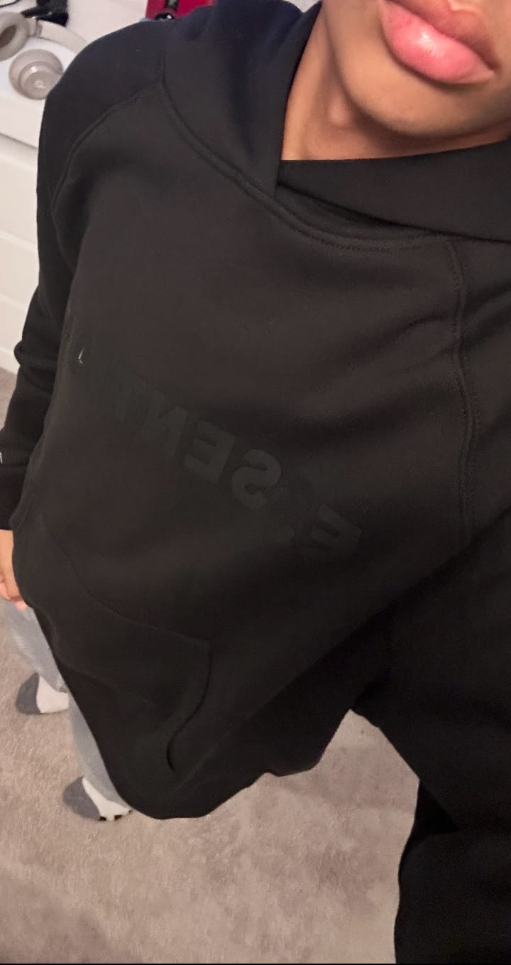 Customer photo review of NEW! Stylish 3:3 Essentials Hooded Sweatshirt 3:3 3SS3NTIALS HOODIE (Off Black)