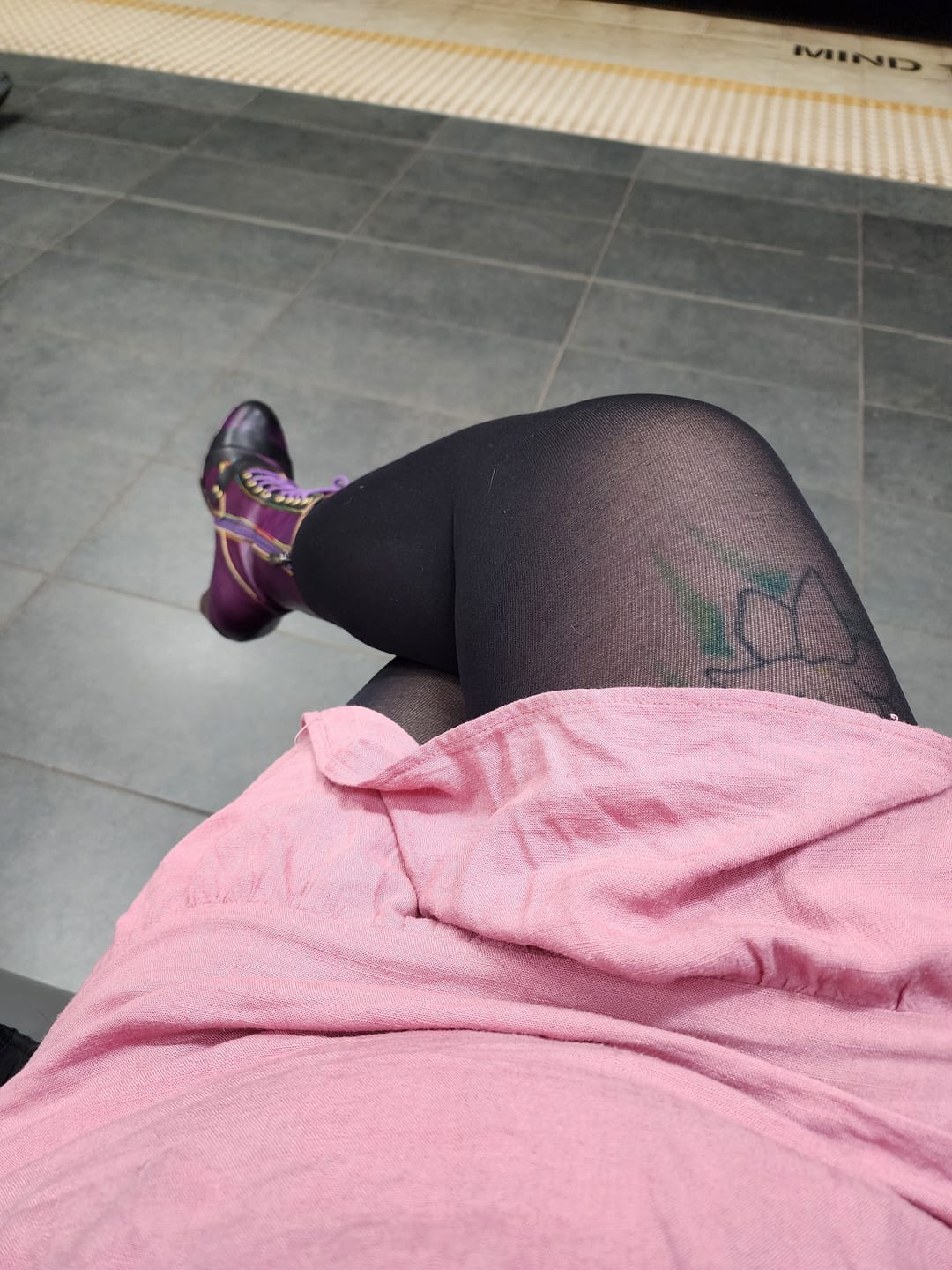 Customer photo review of Vintage Comfortable Genuine Leather Boots