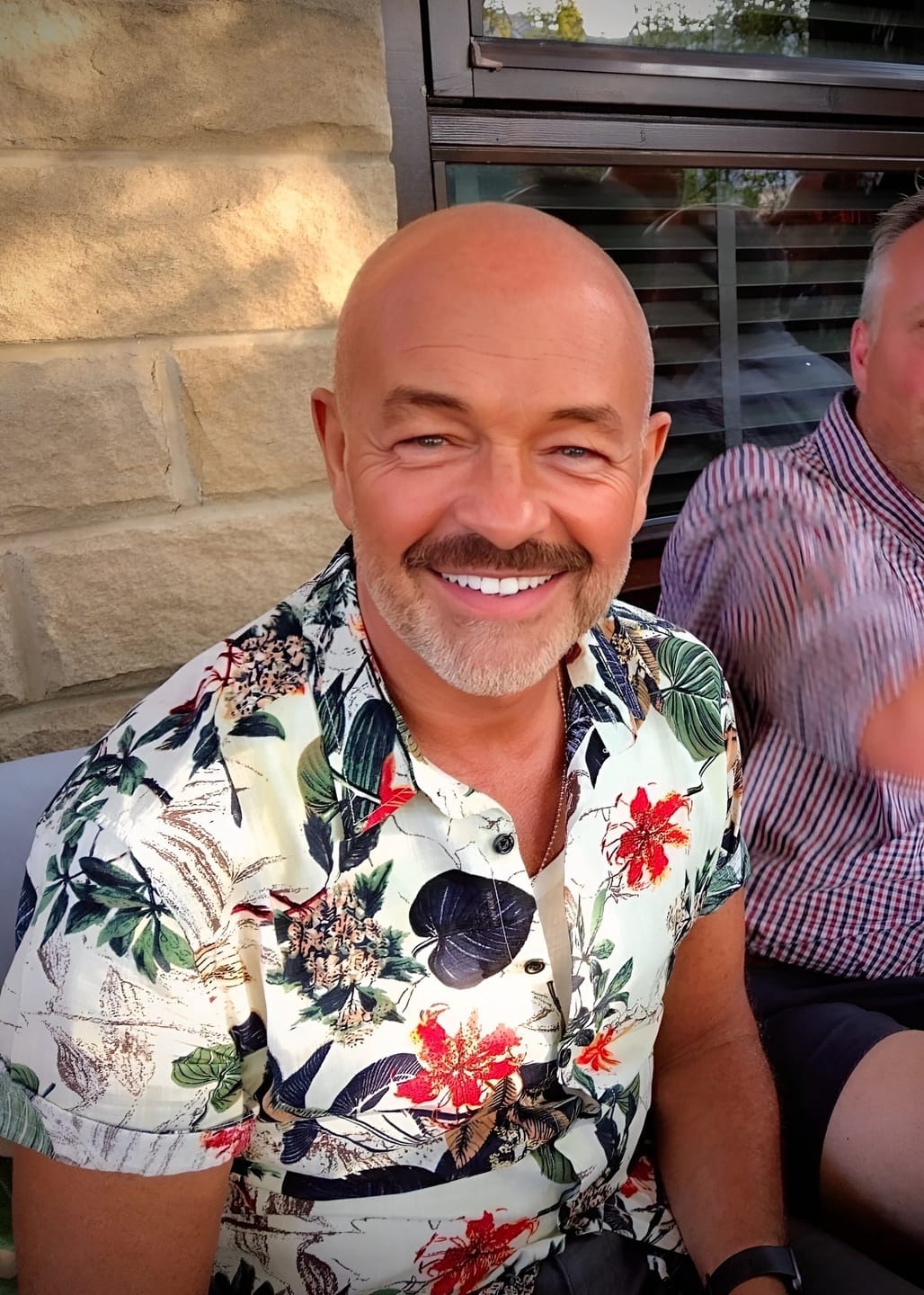 Customer photo review of Men's Flower Cotton Tropical Floral Summer Button Up Hawaiian Shirt