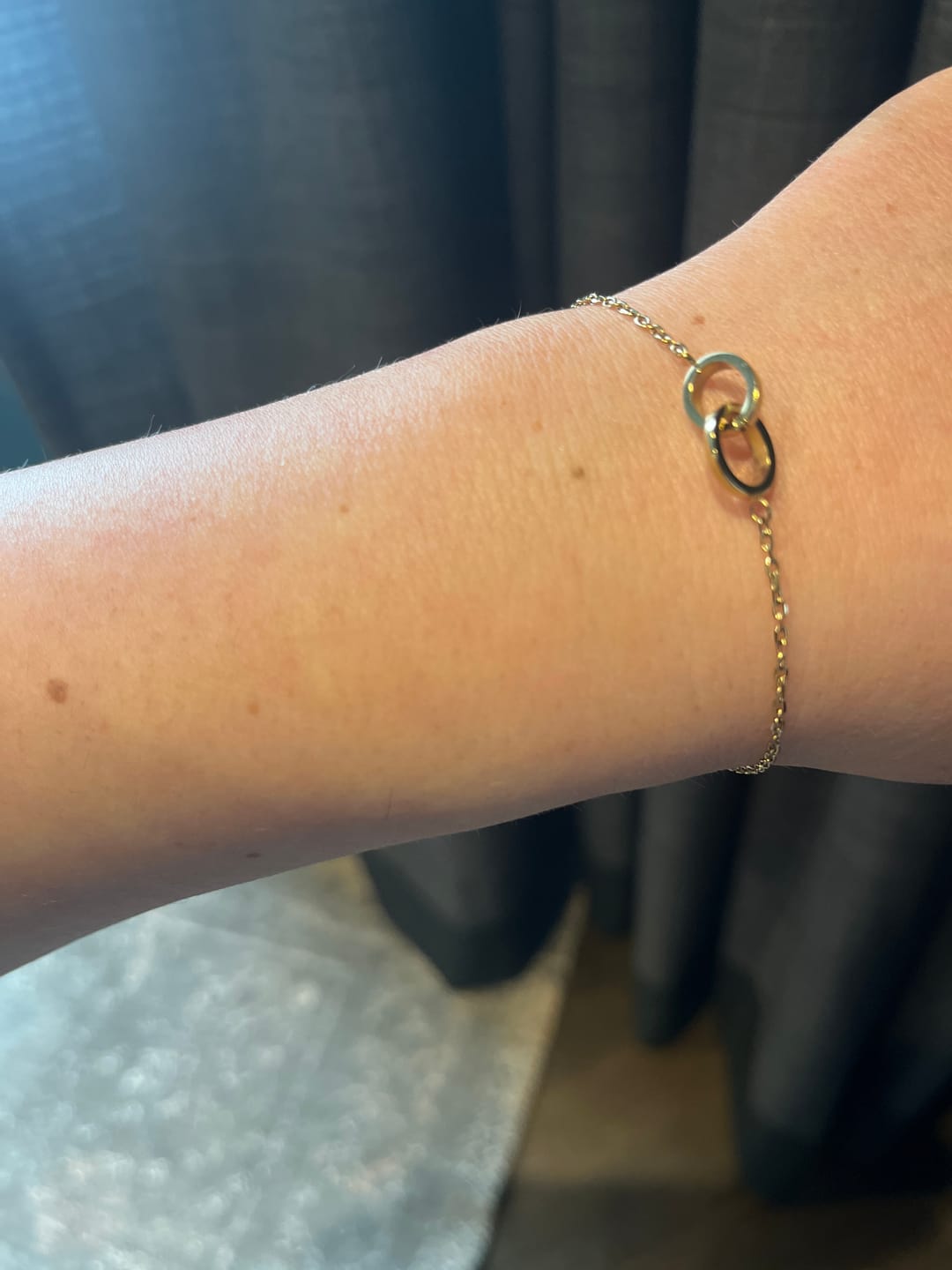 Customer photo review of Linked Bracelet