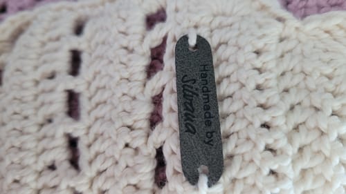 Customer photo review of Kunstleder Labels mit eigenem Schriftzug, verschiedene Farben