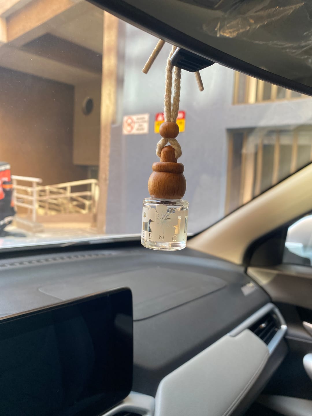 Customer photo review of Aromatizador de Auto Coco Lime