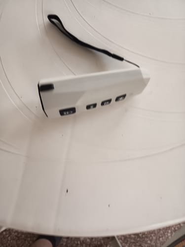 Customer photo review of Hordozható ultrahangos kutyariasztó és kutya ugatásgátló készülék