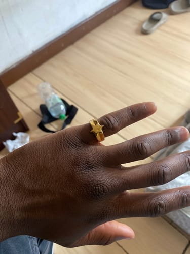 Customer photo review of STAR RING | GOLD