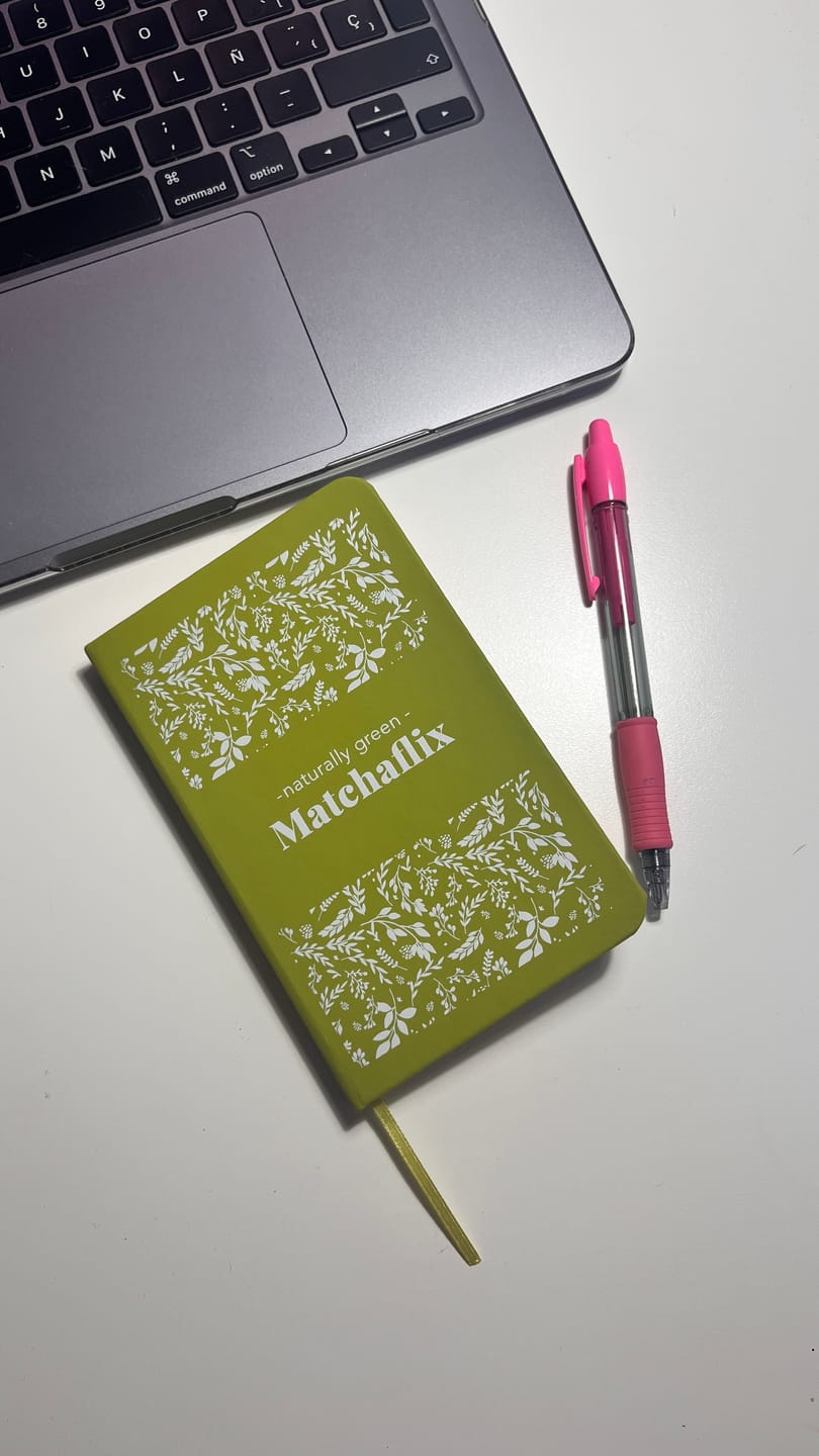 Customer photo review of Libreta Oficial Matchaflix