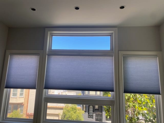 Customer photo review of SmartWings Motorized Light Filtering Cellular Shades Nowa