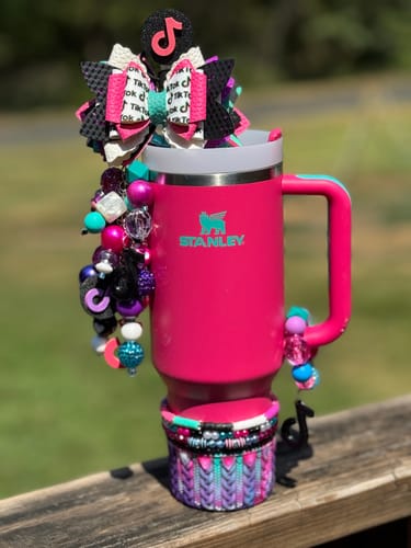 Customer photo review of TROPICAL PASSION MACRAME Tumbler Boot -fits 20-40oz