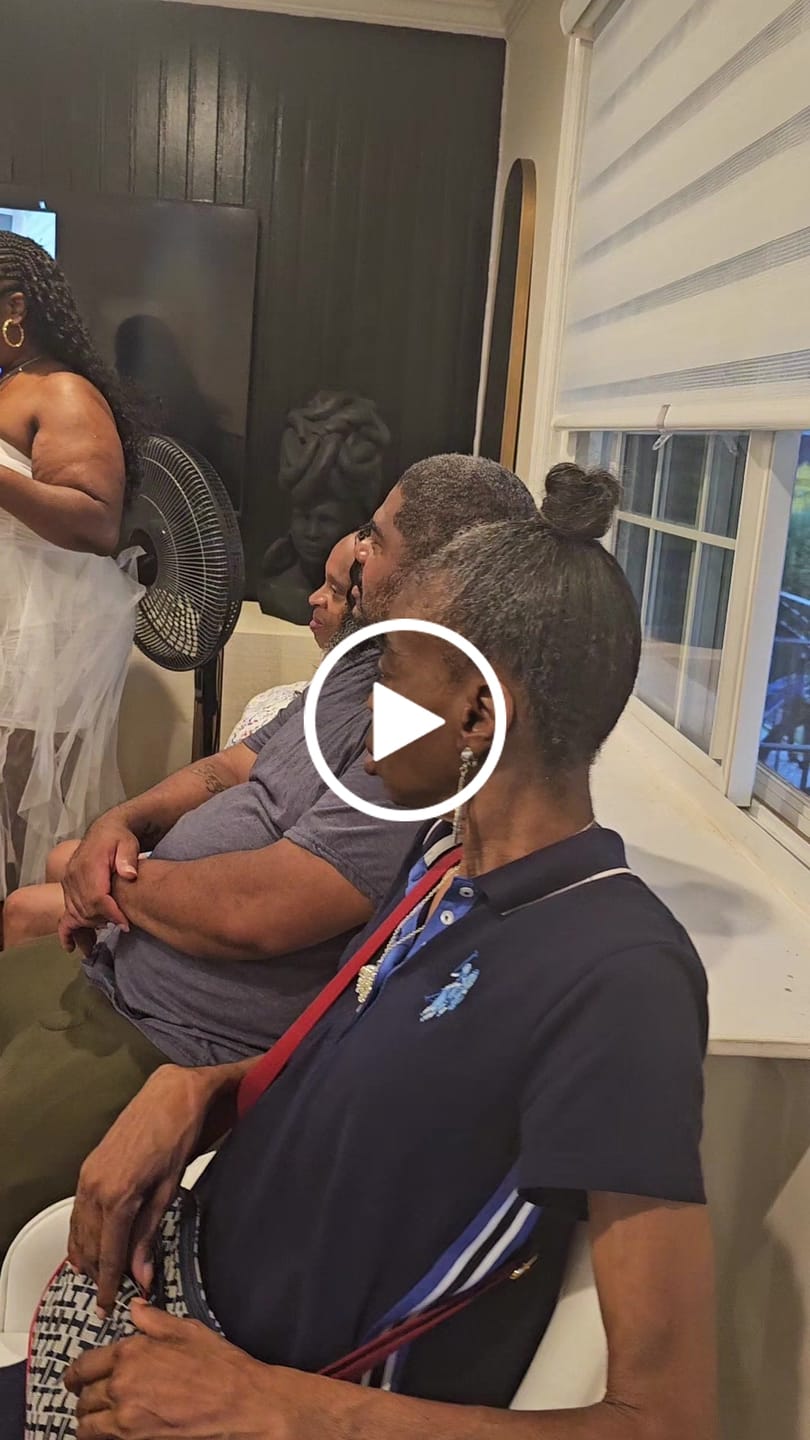 Customer video review of #1 Memorialize Artist