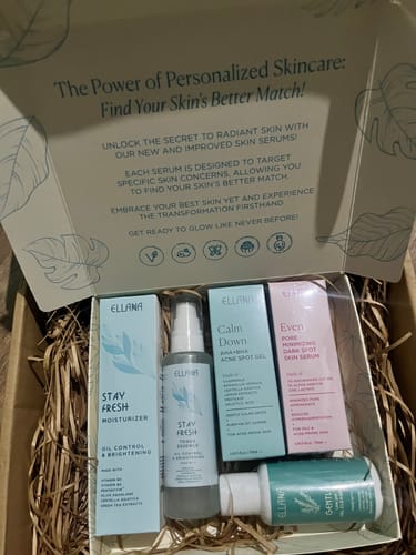 Customer photo review of Stay Fresh Moisturizer Controls Oil and Brightens