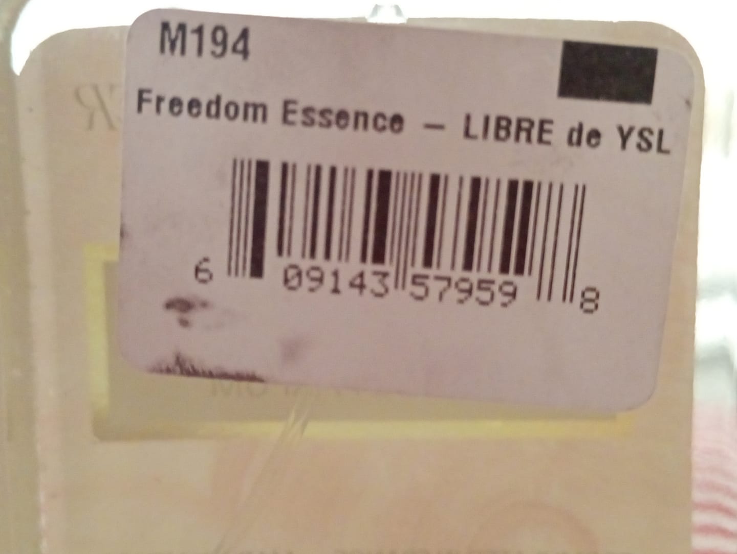 Customer photo review of Freedom Essence - Inspirado en LIBRE de YSL 100ml-