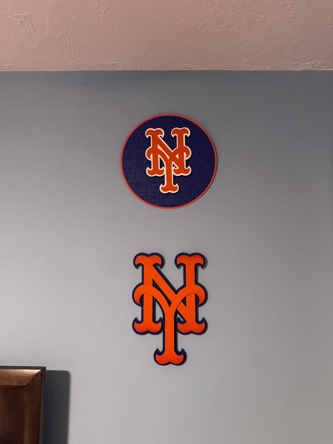 Customer photo review of New York Mets CRAFT SERIES 3D Vintage Metal Wall Art