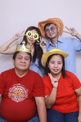 Customer photo review of 📸 Printave™ Self-Photo Studio (30-minute shoot)