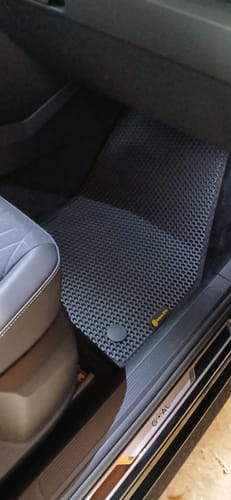 Maik N. review of Kofferraumwanne nach Maß image 2 out of 5