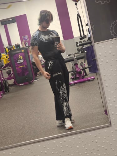 Customer photo review of Void Tech™ Dark Matter Compression [FROST]
