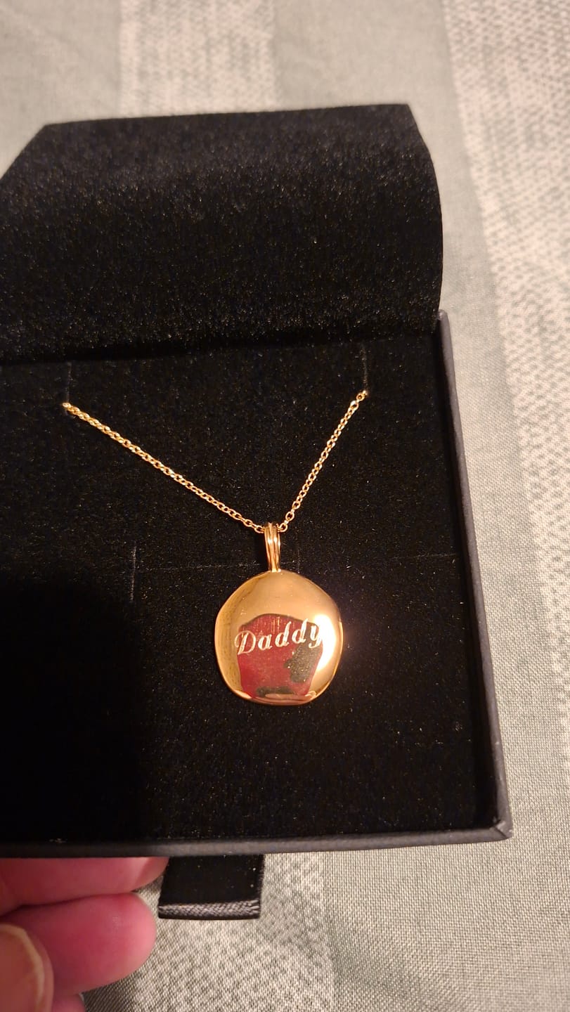 Customer photo review of Maya Circle Pendant Necklace in Gold