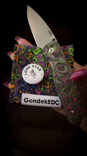 Tassanee A. review of TRM Atom Linerlock Knife – Watermelon Sugar Camo Carbon 3D Contoured Smooth, CPM MagnaCut Blade – Made in USA image 1 out of 1